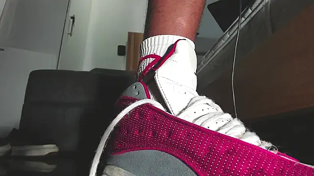 naughty master  online show from January 11, 3:44 am