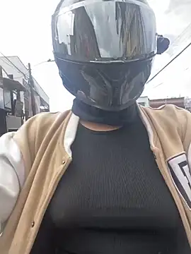 Scarlet auraa online show from February 26, 6:18 pm