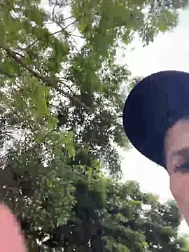 levconnor online show from March 17, 8:34 pm