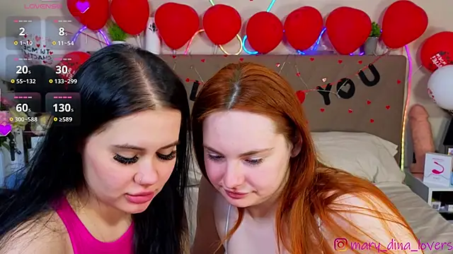 Snapshot of Mary_Dina chatting on February 22, 5:40 am Mary Dina online show from February 22, 5:40 am