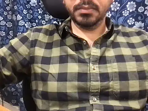 Snapshot of sundar85m chatting on February 21, 12:17 pm sundar85m online show from February 21, 12:17 pm