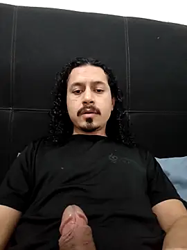 CarlosGM77 online show from April 2, 2:47 pm