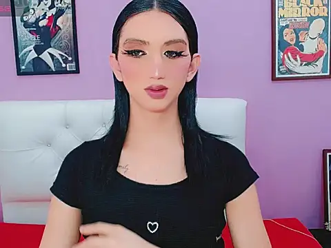shantal gil online show from August 5, 4:59 am