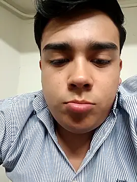 Yosoyelmismo-6737 online show from January 16, 12:25 am