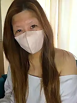 Snapshot of ria-1224 chatting on April 17, 12:57 am ria-1224 online show from April 17, 12:57 am
