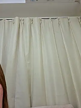 Snapshot of ria-1224 chatting on April 23, 12:29 pm ria-1224 online show from April 23, 12:29 pm
