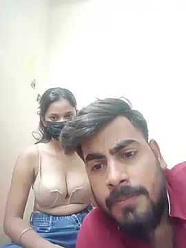 Snapshot of sexyyy_sonia chatting on May 29, 6:11 am sexyyy sonia online show from May 29, 6:11 am