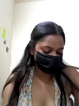 Snapshot of sexyyy_sonia chatting on June 14, 4:14 am sexyyy sonia online show from June 14, 4:14 am