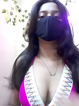 Snapshot of sexyyy_sonia chatting on June 23, 6:00 am sexyyy sonia online show from June 23, 6:00 am