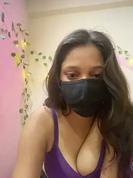 Snapshot of sexyyy_sonia chatting on July 13, 5:54 am sexyyy sonia online show from July 13, 5:54 am