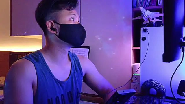 OnlyHand9x online show from June 24, 5:01 pm