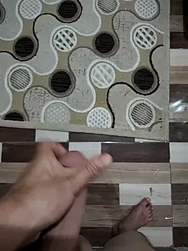 elalmy8890 online show from April 15, 10:10 pm