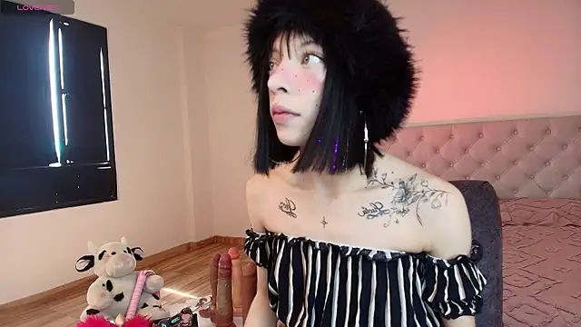 Snapshot of Diamond__cherry69 chatting on June 17, 3:02 pm Diamond cherry69 online show from June 17, 3:02 pm