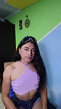 Snapshot of Selena_Nova chatting on June 7, 10:57 pm Selena Nova online show from June 7, 10:57 pm
