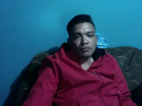 latinomoreno95 online show from February 15, 3:14 am
