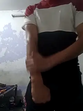 Snapshot of daksh__8_inche chatting on February 13, 6:59 pm daksh 8 inche online show from February 13, 6:59 pm