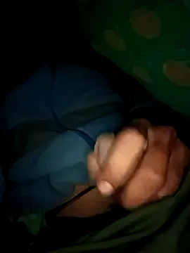 hot yogesh online show from January 9, 12:35 am