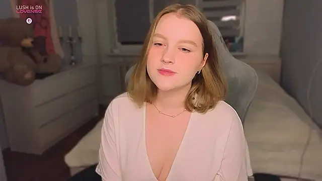 Snapshot of Ol1via chatting on January 17, 12:04 am Ol1via online show from January 17, 12:04 am