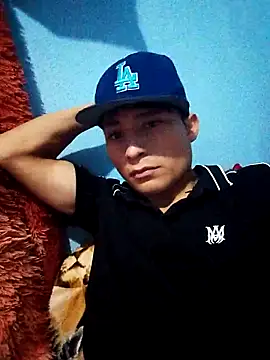 Snapshot of chapa18 chatting on March 29, 4:56 am chapa18 online show from March 29, 4:56 am