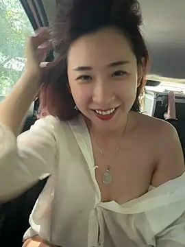 Jingjingxiang-520 online show from May 31, 5:15 am