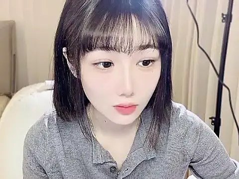 Snapshot of Ccc7- chatting on January 9, 10:51 am Ccc7- online show from January 9, 10:51 am