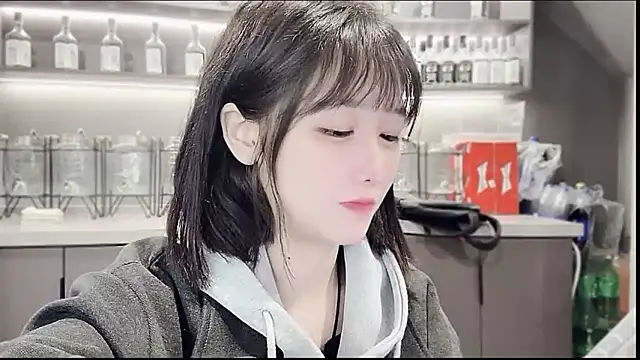 Snapshot of Ccc7- chatting on March 22, 11:13 am Ccc7- online show from March 22, 11:13 am