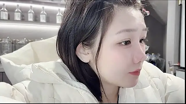 Snapshot of Ccc7- chatting on March 23, 1:26 pm Ccc7- online show from March 23, 1:26 pm