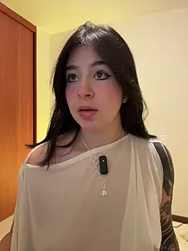 evelynrosess1 online show from August 6, 11:28 pm
