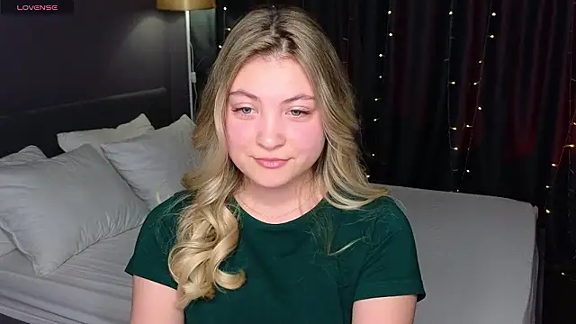 Angel  Grace online show from January 17, 12:26 am