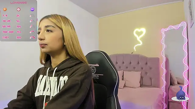 Snapshot of IRINA_TAY1 chatting on January 14, 3:01 am IRINA TAY1 online show from January 14, 3:01 am