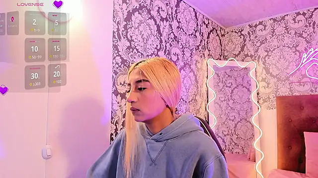 Snapshot of IRINA_TAY1 chatting on February 21, 3:51 am IRINA TAY1 online show from February 21, 3:51 am