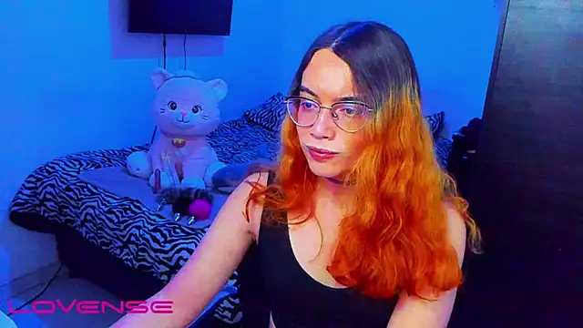 lillykittyyy online show from March 20, 3:11 am