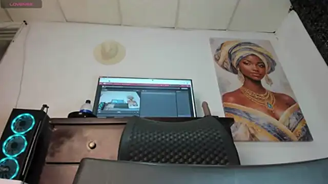 Snapshot of nickytabitch chatting on July 7, 8:29 am nickytabitch online show from July 7, 8:29 am