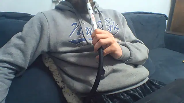 Snapshot of KaelNox chatting on May 10, 2:44 pm KaelNox online show from May 10, 2:44 pm