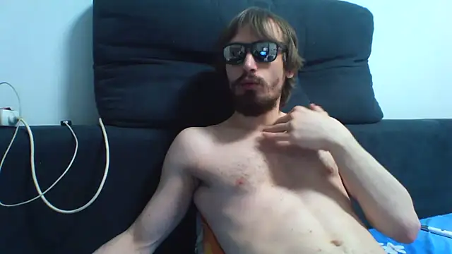 Snapshot of KaelNox chatting on July 19, 9:51 pm KaelNox online show from July 19, 9:51 pm