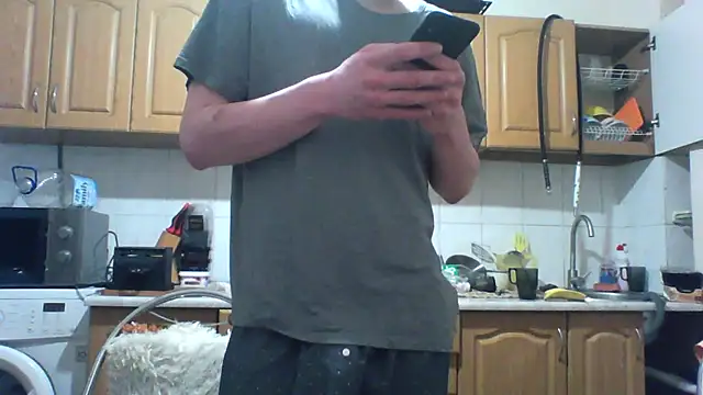 Snapshot of KaelNox chatting on July 23, 7:01 pm KaelNox online show from July 23, 7:01 pm