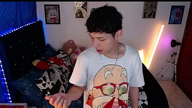 yorsamm smit online show from March 10, 9:20 pm