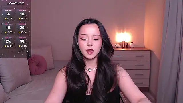 Snapshot of lia_hetty chatting on January 9, 12:30 pm lia hetty online show from January 9, 12:30 pm