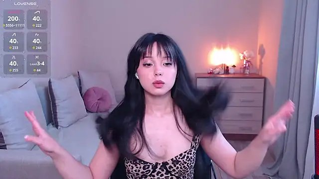 Snapshot of lia_hetty chatting on February 18, 9:16 am lia hetty online show from February 18, 9:16 am