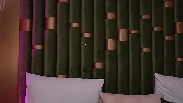 AmeliaAngel online show from January 17, 5:53 am