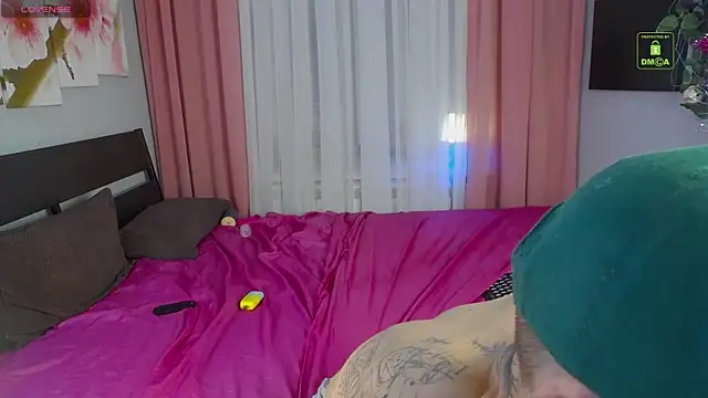 Jamie Inked online show from January 8, 7:10 am