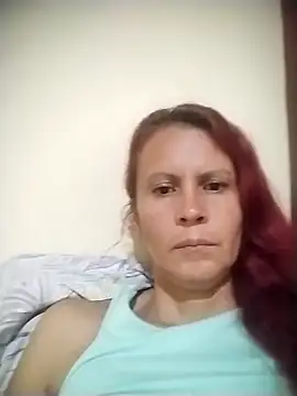 cintia love online show from February 6, 11:30 pm