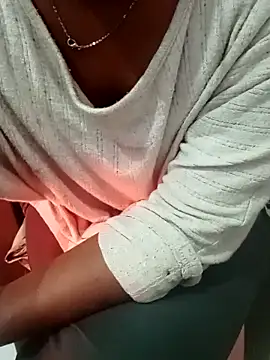 Sexy sara09 online show from February 13, 3:57 am