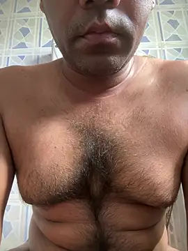 Snapshot of Lucky___05 chatting on August 2, 3:16 am Lucky 05 online show from August 2, 3:16 am