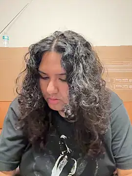 Snapshot of Angeliccreamyrican chatting on February 6, 5:45 am Angeliccreamyrican online show from February 6, 5:45 am