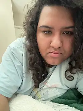 Snapshot of Angeliccreamyrican chatting on February 19, 4:58 pm Angeliccreamyrican online show from February 19, 4:58 pm