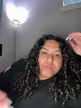 Snapshot of Angeliccreamyrican chatting on February 26, 11:15 pm Angeliccreamyrican online show from February 26, 11:15 pm