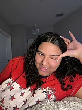 Snapshot of Angeliccreamyrican chatting on March 2, 7:15 am Angeliccreamyrican online show from March 2, 7:15 am