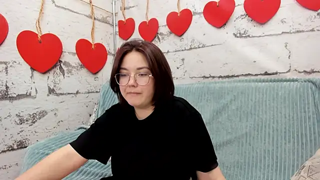 Sweetie Rozzy online show from May 6, 1:25 am