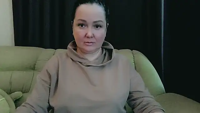 infinity loveliness online show from February 26, 9:30 am